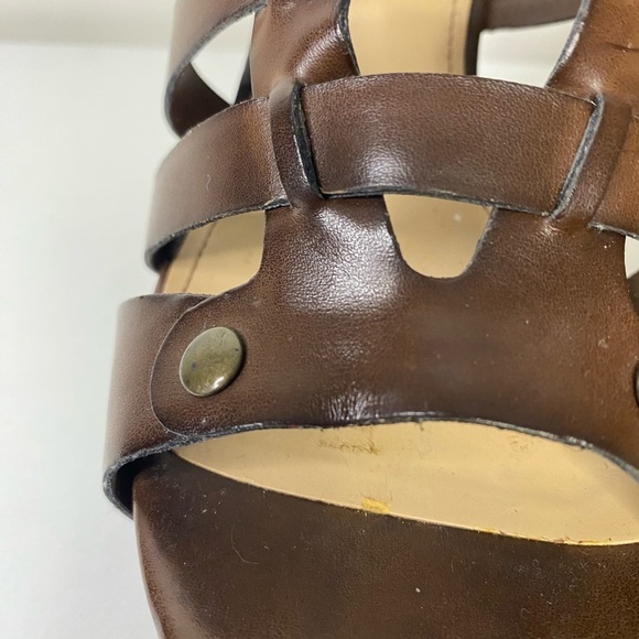 Marc Fisher Brown Strappy Open Toe Stilleto Heels Size 8 Vacation - Picture 3 of 12